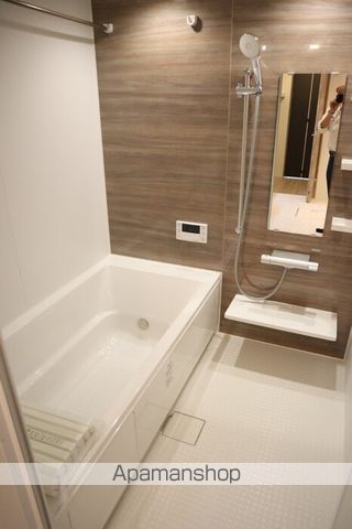 アーネスト安宅 その他
