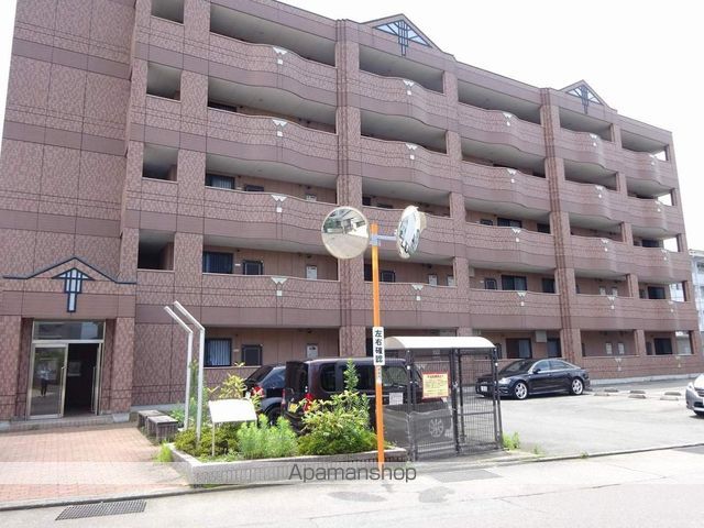 グレースヴィラ中吉野 外観