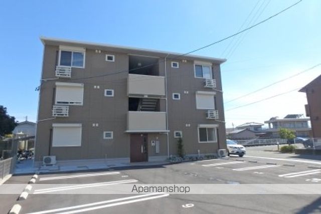 シャンデリア 外観