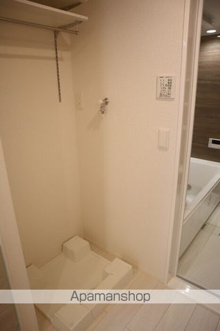 アーネスト安宅 その他