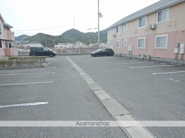 サン　パレス　クィーン その他