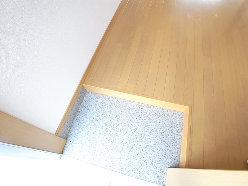土居アパート 玄関