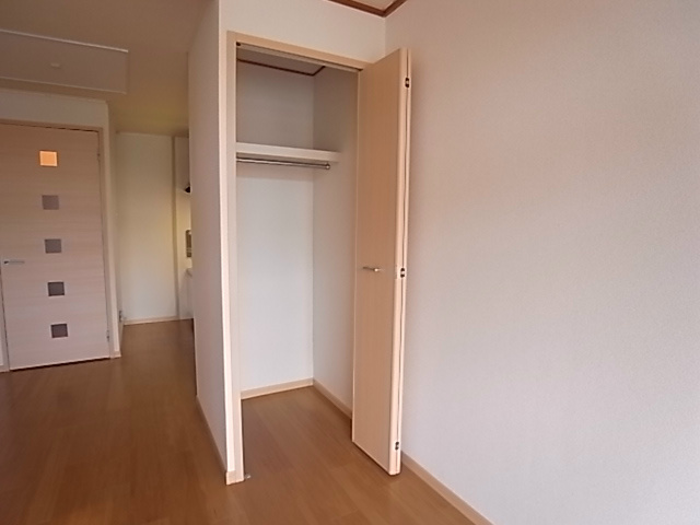 エスポワール今寺 収納