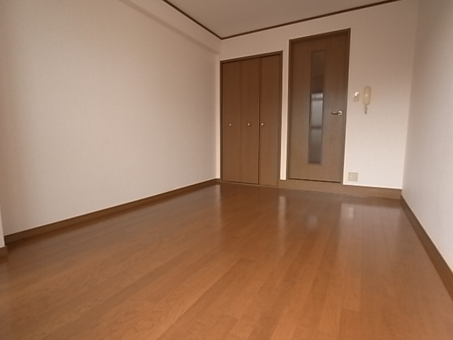 アンピエスぜん ベッドルーム