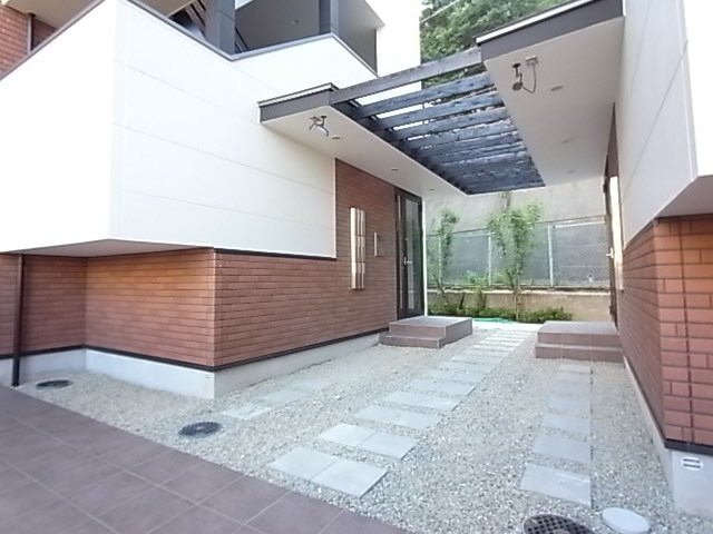 Giulia須磨浦I エントランス