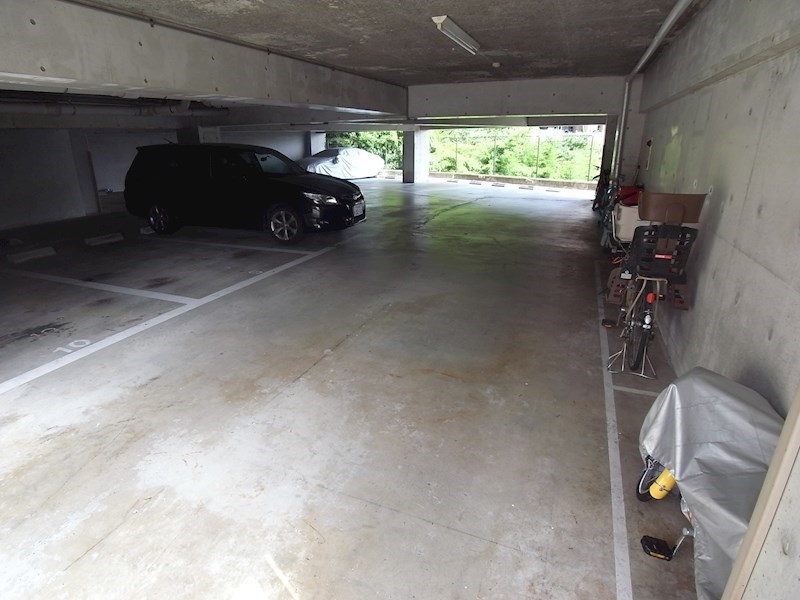 リアンジェ六甲 駐車場