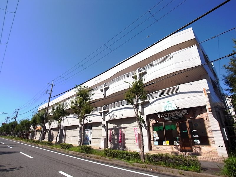 アクティー神戸 外観
