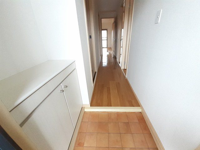 アクロポリス１ 玄関