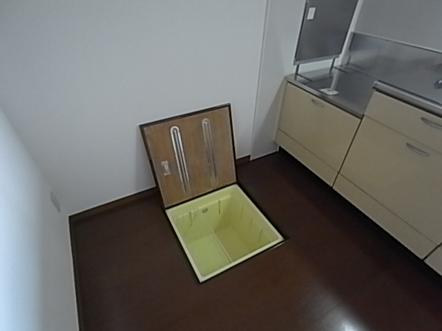 パルティーダ　C棟 収納