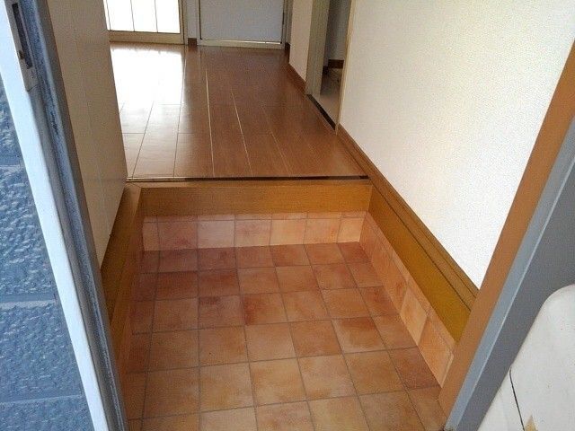 アメニティ浅見 玄関