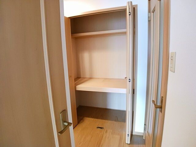 インプレス 収納