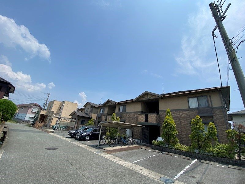 コンフォート春日 外観