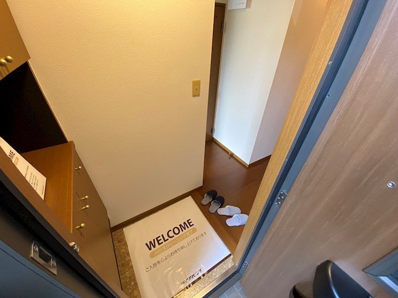 コンフォート春日 玄関