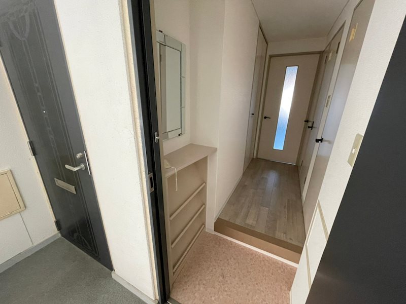 アビタシオン 玄関