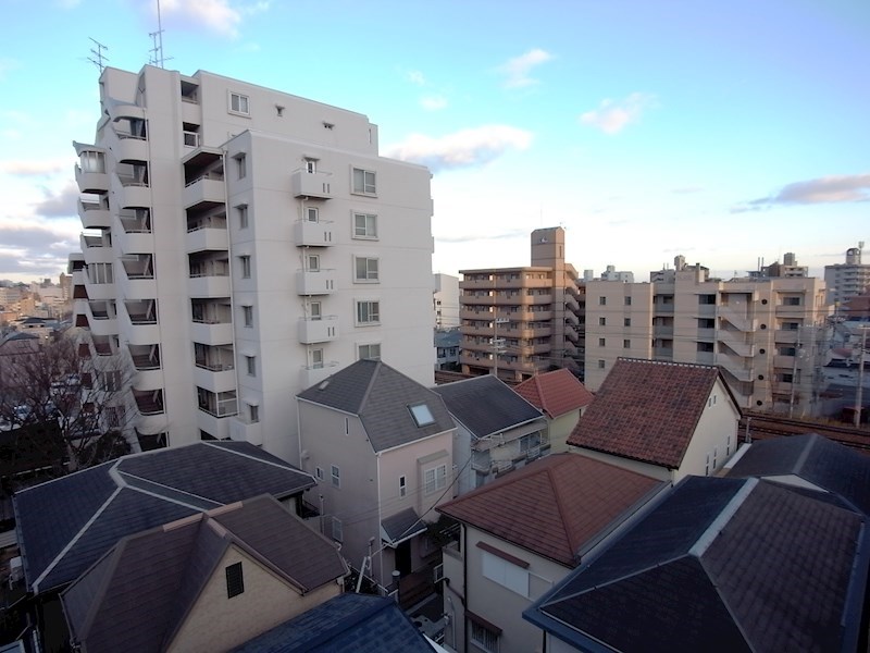 グランドール西岡本 眺望
