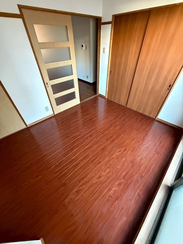 グリシーヌ静徳 その他