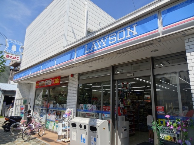かぎ屋ビル コンビニ
