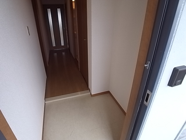 ヴェルドミールステラ 玄関