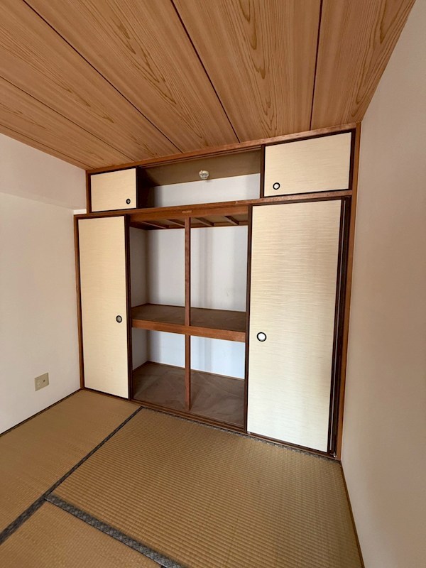 グランデール本多聞 収納