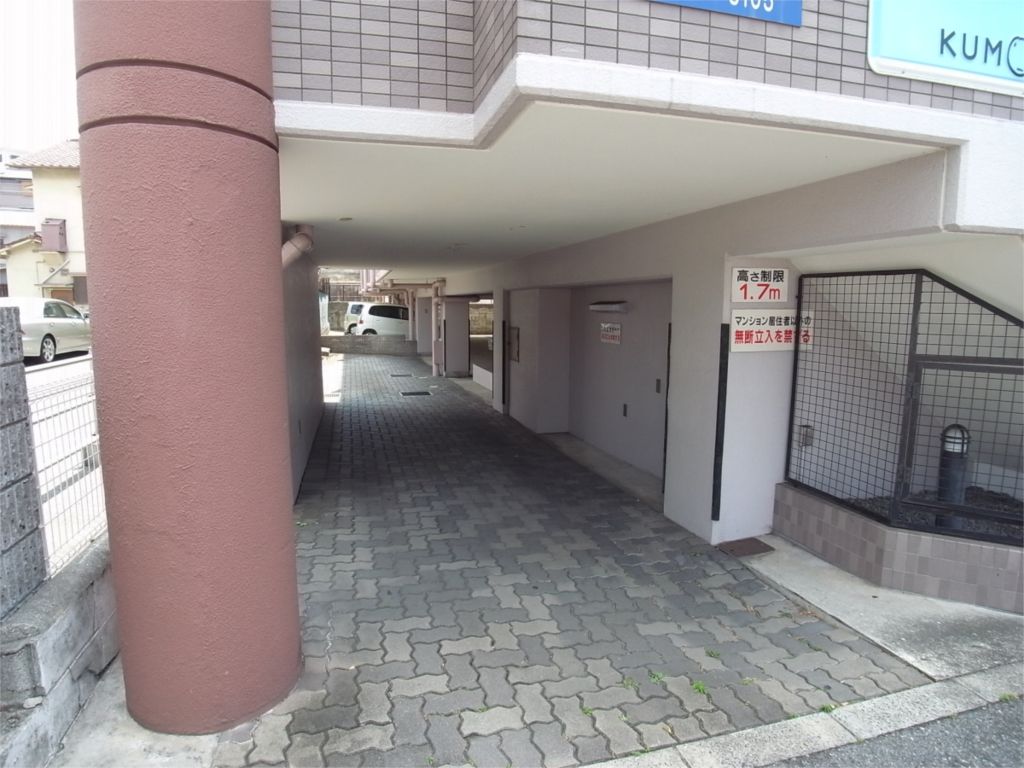 グランデール本多聞 エントランス