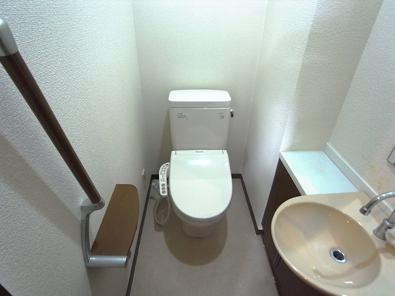 GRANCEED寿 トイレ