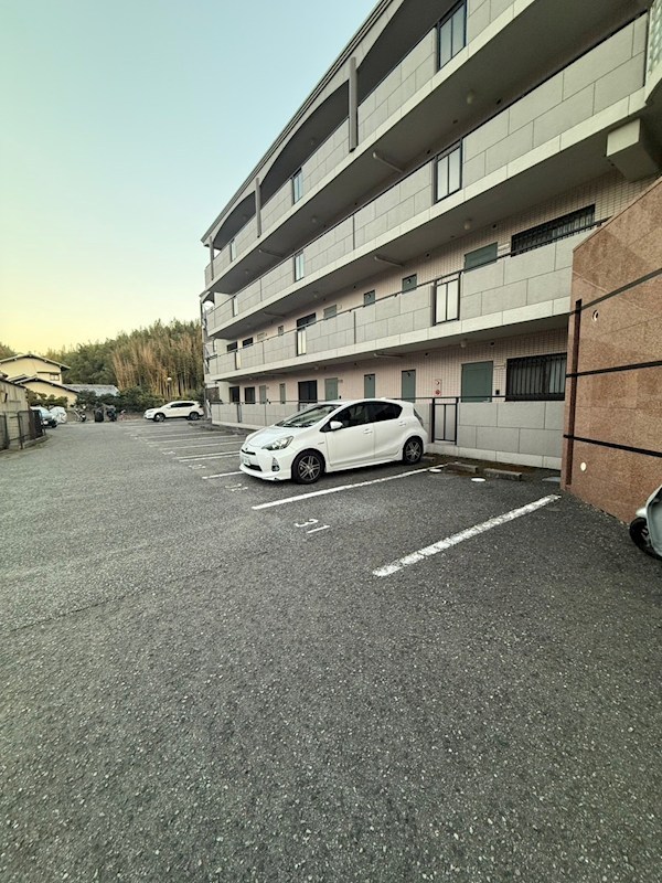 アドモリモト下畑 駐車場