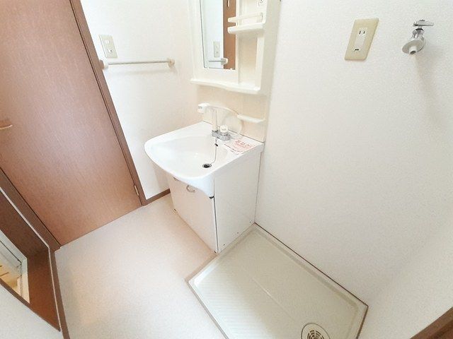 サンハウス 洗面所