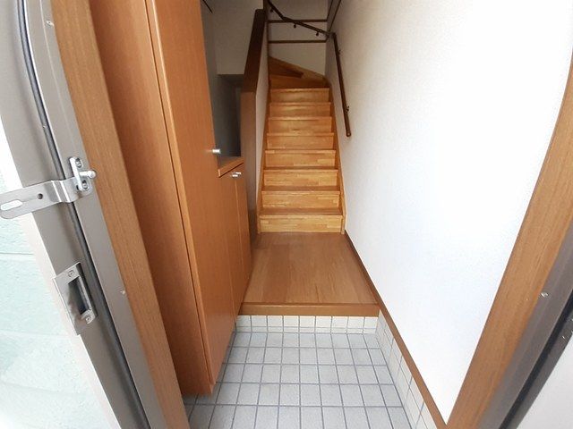 サンハウス 玄関