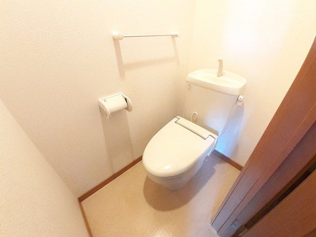 アヴェニュー谷川  トイレ