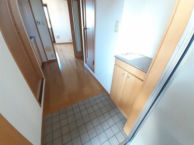 アヴェニュー谷川  玄関