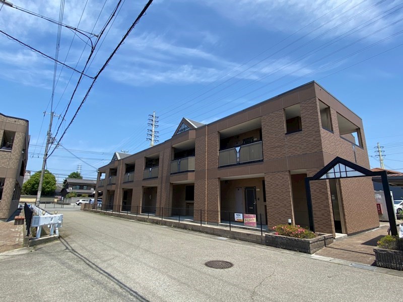 LEGACY GARDEN 壱番館 外観