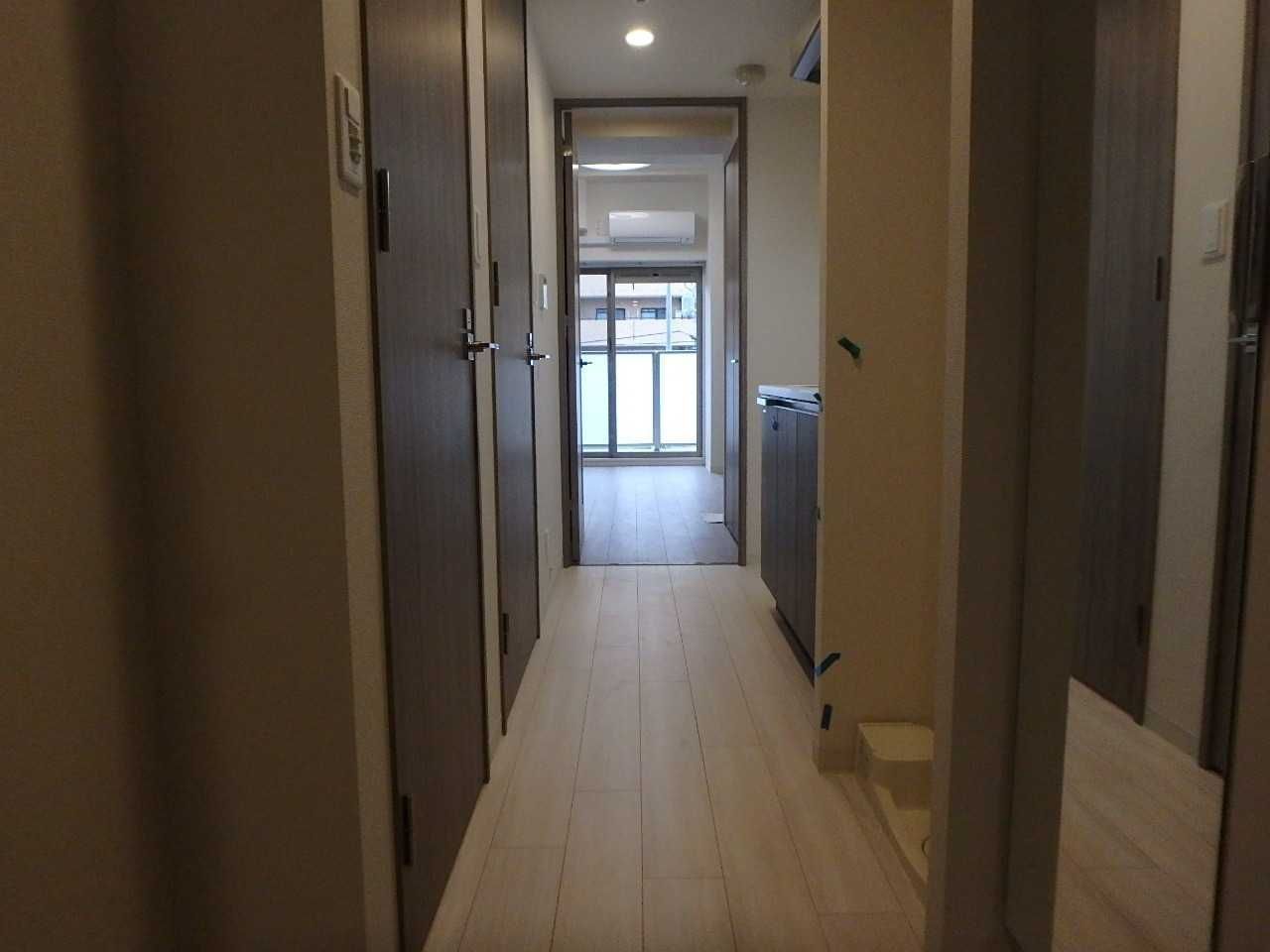プレサンス新大阪ジェイズ 玄関