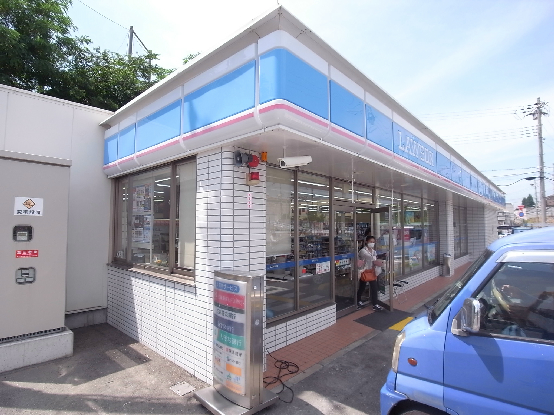 ソレイユ丸塚 コンビニ