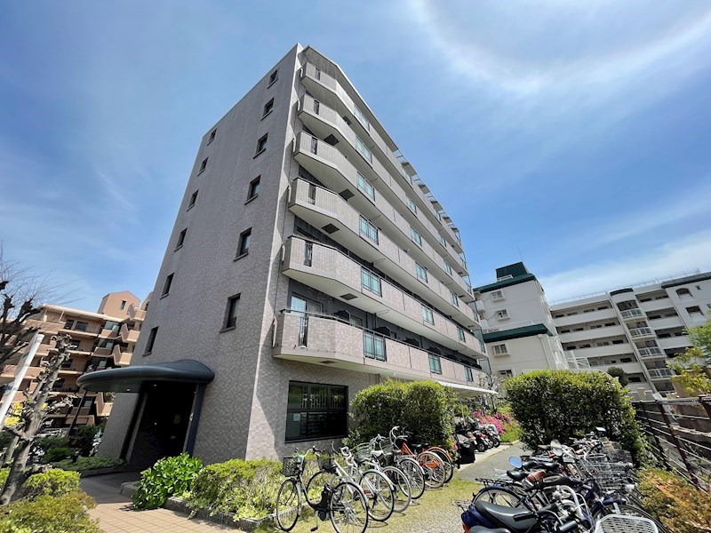 アージュ・リベルテ本山 外観