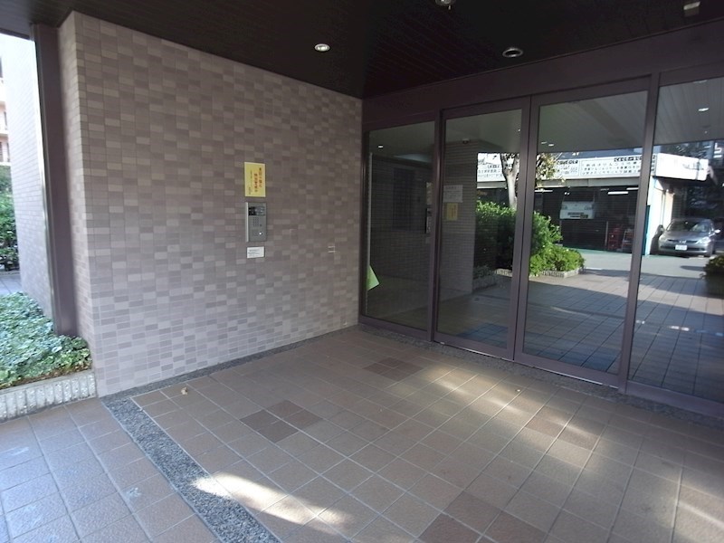 アージュ・リベルテ本山 エントランス