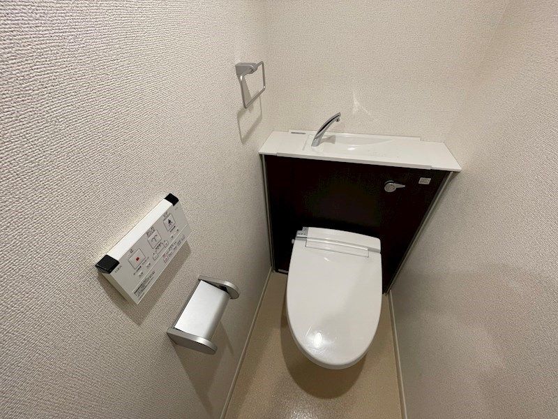 コオリナ トイレ