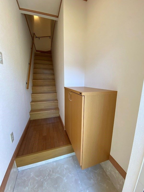 パストラル・ドミール 玄関