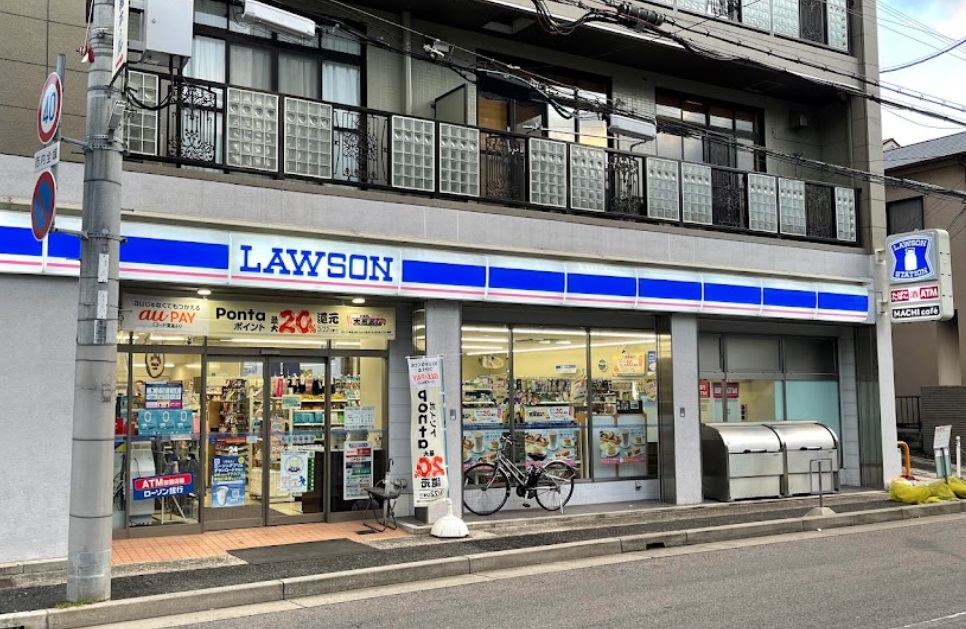 グランドール西岡本 コンビニ