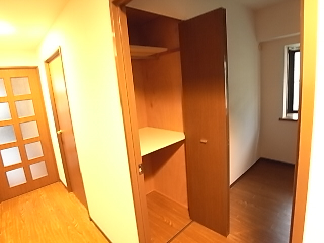 ラポール須磨 収納