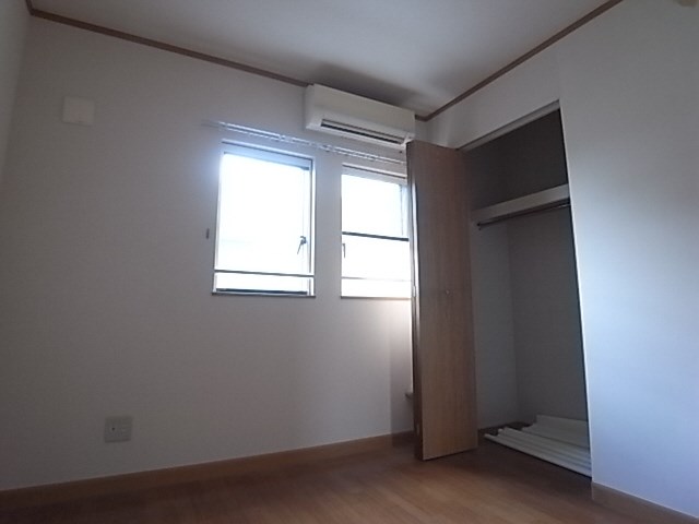 シュロスしらさぎ 収納