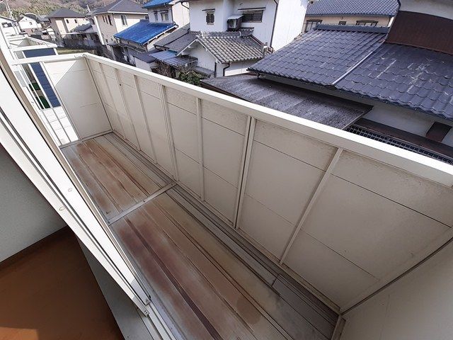 アメニティ浅見 ベランダ