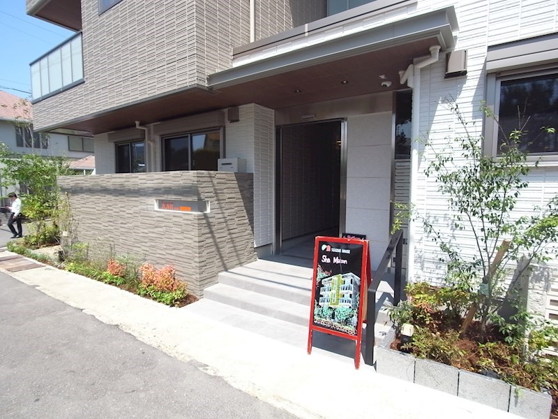 ソフィット垂水 エントランス