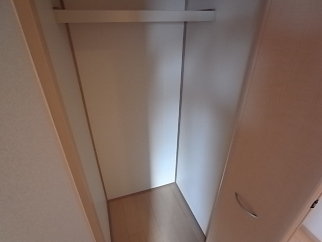 ヴィアーレ その他