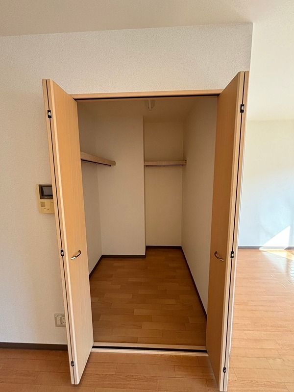 ウェスタン フォレスト 収納