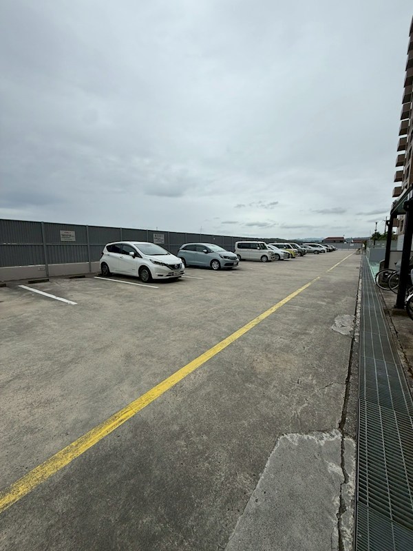 朝日プラザCITYウエストヒル神戸A棟 駐車場