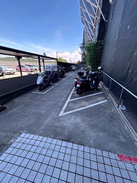 朝日プラザCITYウエストヒル神戸A棟 駐車場