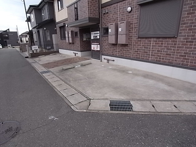 アーバンフォレスト　I棟 駐車場