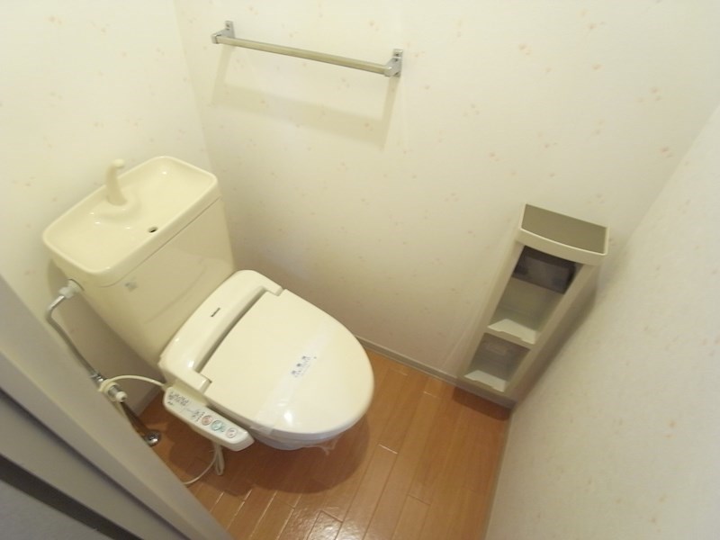 ポミエ六甲 トイレ