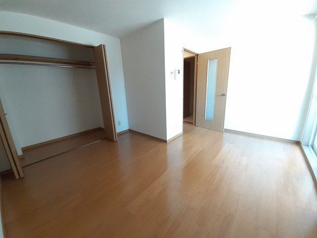 ラフィネ ベッドルーム