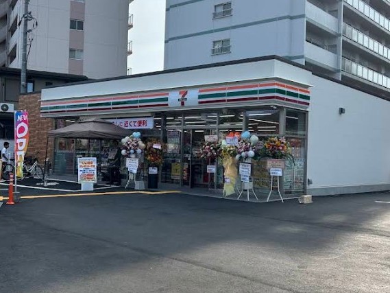 ラフィネ コンビニ